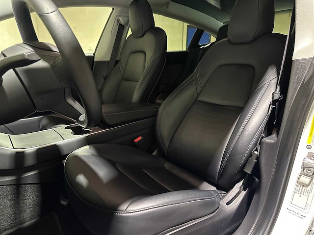 Tesla model 3 performance awd 75 kwh 513pk 2019 (origineel-nl), g-529-gh - afbeelding 30 van  40