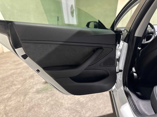 Tesla model 3 performance awd 75 kwh 513pk 2019 (origineel-nl), g-529-gh - afbeelding 31 van  40