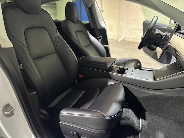 Tesla model 3 performance awd 75 kwh 513pk 2019 (origineel-nl), g-529-gh - afbeelding 19 van  26