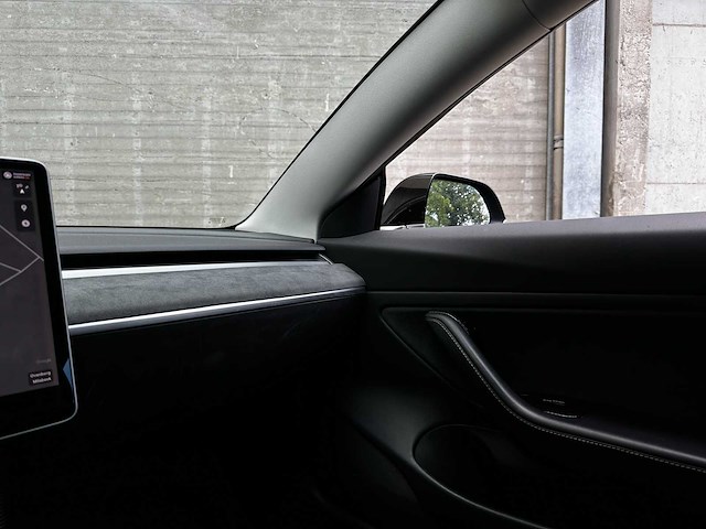 Tesla model 3 performance awd75kwh 462pk 2019 (origineel-nl), g-487-tg - afbeelding 25 van  41