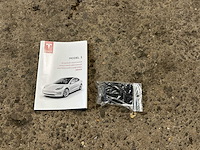 Tesla model 3 performance awd75kwh 462pk 2019 (origineel-nl), g-487-tg - afbeelding 34 van  41