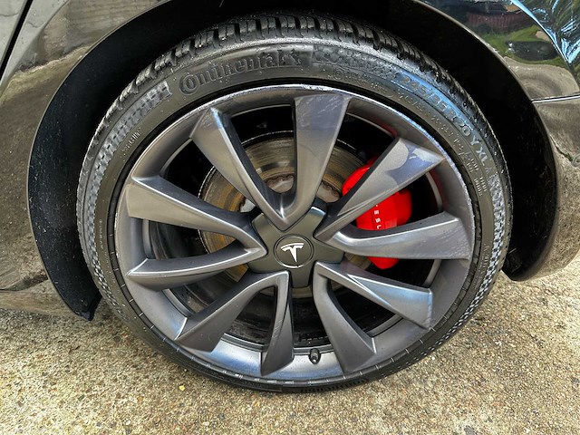 Tesla model 3 performance awd75kwh 462pk 2019 (origineel-nl), g-487-tg - afbeelding 36 van  41