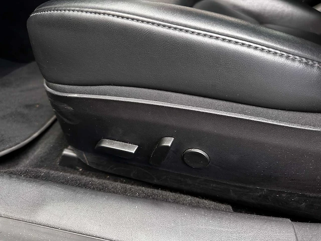 Tesla model 3 performance awd75kwh 462pk 2019 (origineel-nl), g-487-tg - afbeelding 17 van  53