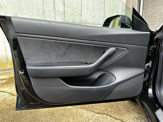 Tesla model 3 performance awd75kwh 462pk 2019 (origineel-nl), g-487-tg - afbeelding 27 van  53