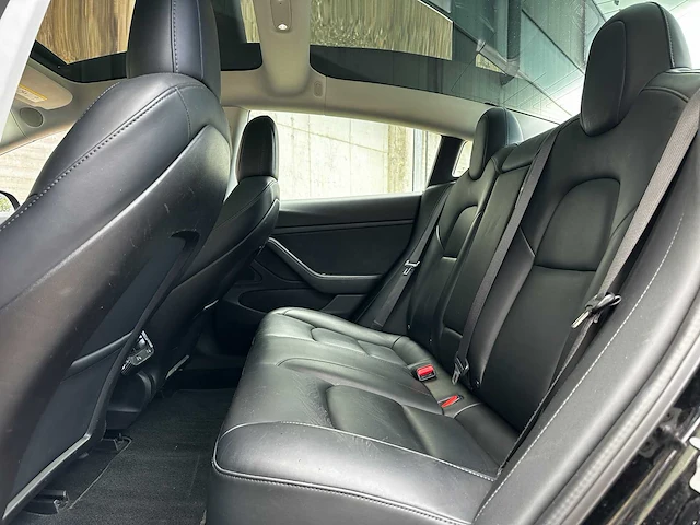 Tesla model 3 performance awd75kwh 462pk 2019 (origineel-nl), g-487-tg - afbeelding 30 van  53