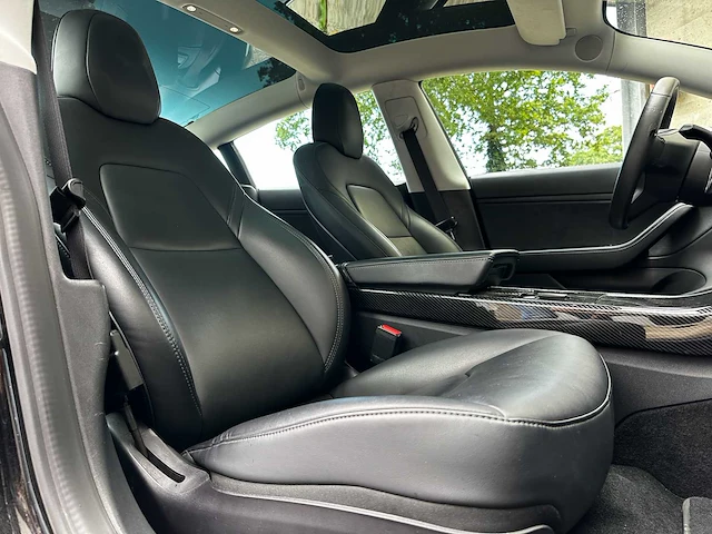 Tesla model 3 performance awd75kwh 462pk 2019 (origineel-nl), g-487-tg - afbeelding 32 van  53