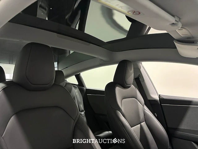 Tesla model 3 rwd highland 19 inch 60 kwh 283pk 2023 (origineel-nl), x-156-db - afbeelding 2 van  36