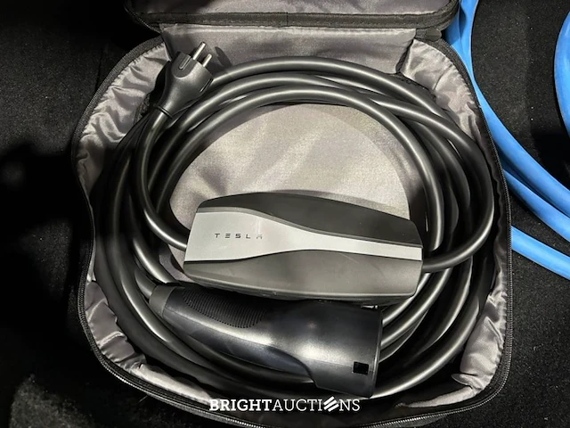 Tesla model 3 rwd highland 19 inch 60 kwh 283pk 2023 (origineel-nl), x-156-db - afbeelding 13 van  36