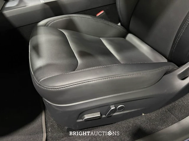 Tesla model 3 rwd highland 19 inch 60 kwh 283pk 2023 (origineel-nl), x-156-db - afbeelding 16 van  36