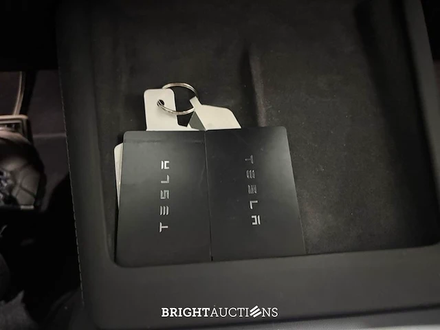 Tesla model 3 rwd highland 19 inch 60 kwh 283pk 2023 (origineel-nl), x-156-db - afbeelding 17 van  36