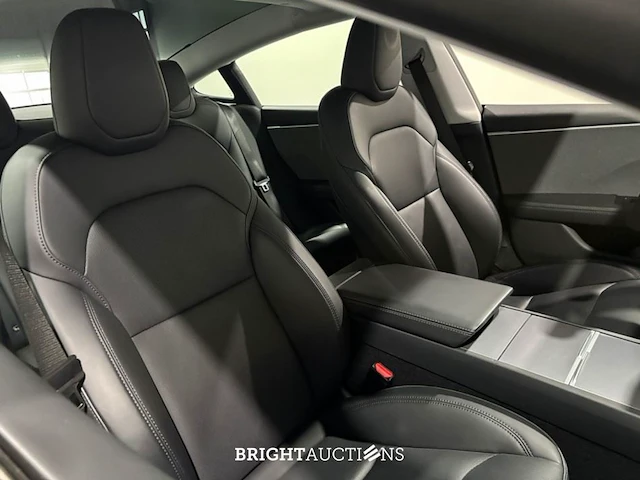 Tesla model 3 rwd highland 19 inch 60 kwh 283pk 2023 (origineel-nl), x-156-db - afbeelding 22 van  36