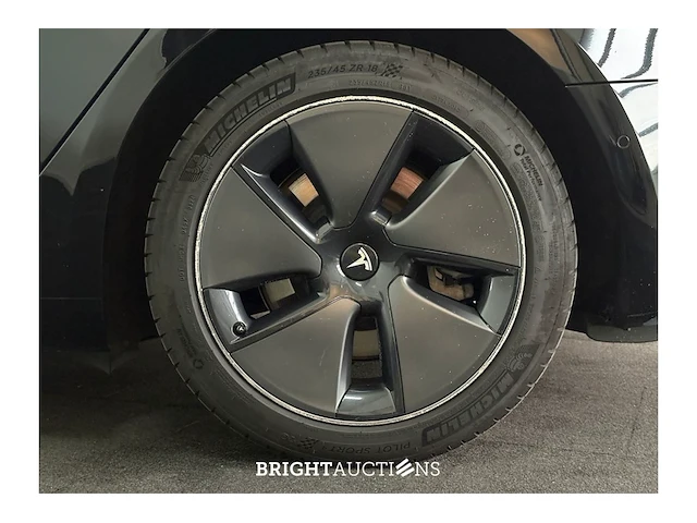 Tesla model 3 standard rwd plus 60 kwh 2021 (origineel-nl), n-422-dj - afbeelding 24 van  40