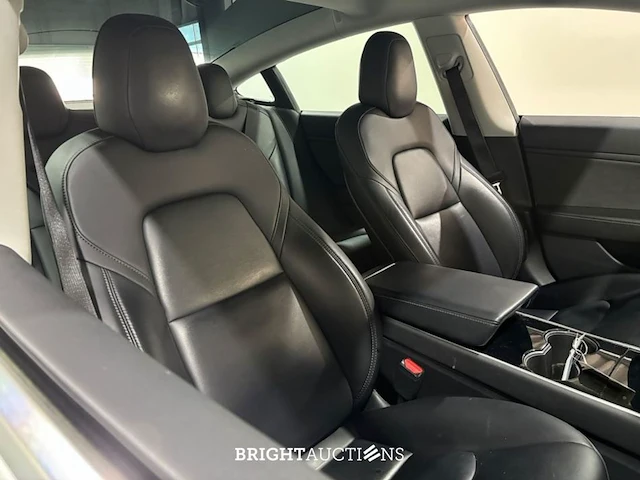 Tesla model 3 standard rwd plus 60 kwh 238pk 2019 (origineel-nl), g-097-dx - afbeelding 24 van  37