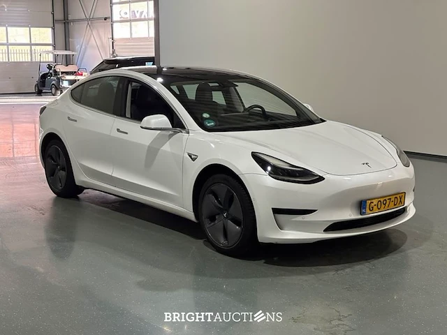 Tesla model 3 standard rwd plus 60 kwh 238pk 2019 (origineel-nl), g-097-dx - afbeelding 27 van  37