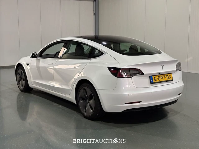 Tesla model 3 standard rwd plus 60 kwh 238pk 2019 (origineel-nl), g-097-dx - afbeelding 28 van  37