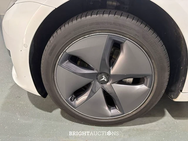 Tesla model 3 standard rwd plus 60 kwh 238pk 2019 (origineel-nl), g-097-dx - afbeelding 35 van  37