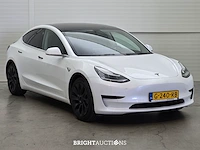Tesla model 3 standard rwd plus 60 kwh 238pk 2019 (origineel-nl), g-240-rb - afbeelding 12 van  33