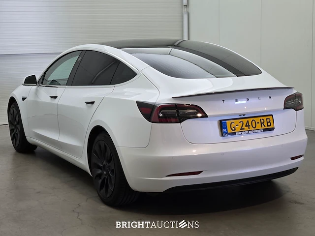 Tesla model 3 standard rwd plus 60 kwh 238pk 2019 (origineel-nl), g-240-rb - afbeelding 23 van  33