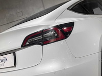 Tesla model 3 standard rwd plus 60 kwh 238pk 2020 (origineel-nl + 1e eigenaar), k-226-fg - afbeelding 3 van  40
