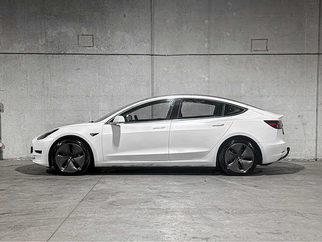 Tesla model 3 standard rwd plus 60 kwh 238pk 2020 (origineel-nl + 1e eigenaar), k-226-fg - afbeelding 9 van  40