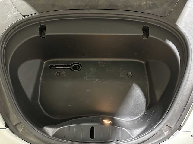 Tesla model 3 standard rwd plus 60 kwh 238pk 2020 (origineel-nl + 1e eigenaar), k-226-fg - afbeelding 28 van  40