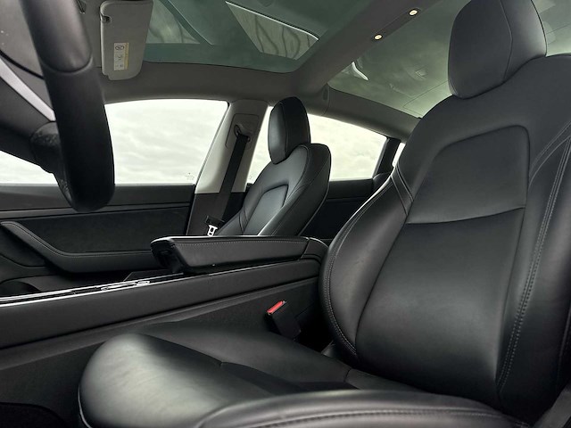 Tesla model 3 stnd.rwd plus 60 kwh 2019 | g-468-tl - afbeelding 15 van  20