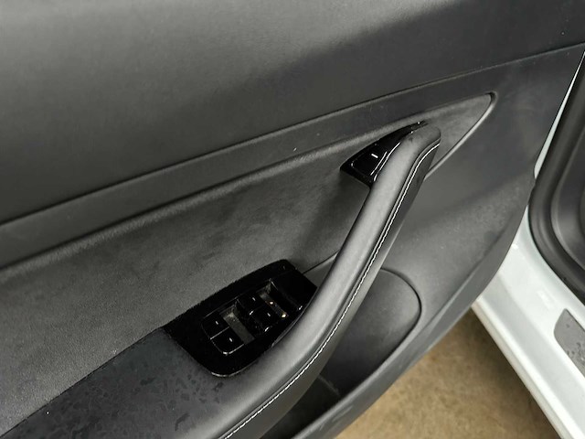 Tesla model 3 stnd.rwd plus 60 kwh 238pk 2020, k-215-fg - afbeelding 21 van  53