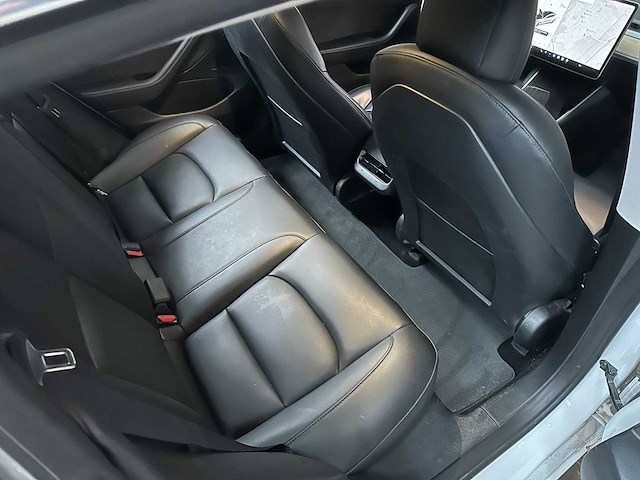 Tesla model 3 stnd.rwd plus 60 kwh 238pk 2020, k-215-fg - afbeelding 31 van  53