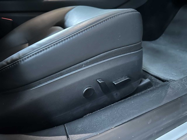 Tesla model 3 stnd.rwd plus 60 kwh 238pk 2020, k-215-fg - afbeelding 33 van  53