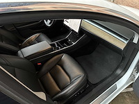 Tesla model 3 stnd.rwd plus 60 kwh 238pk 2020, k-215-fg - afbeelding 35 van  53