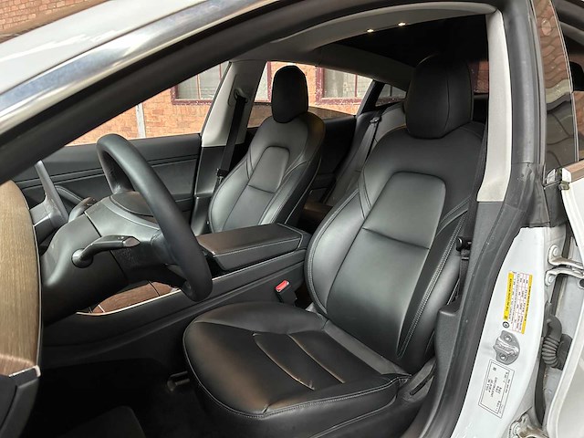 Tesla model 3 stnd.rwd plus 60 kwh 238pk 2020, k-215-fg - afbeelding 37 van  53