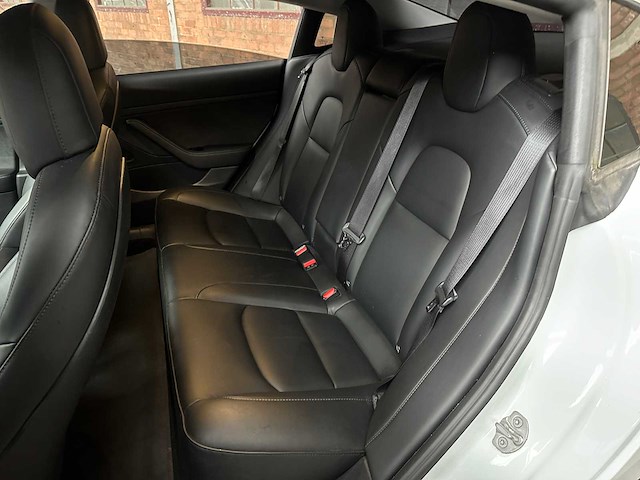 Tesla model 3 stnd.rwd plus 60 kwh 238pk 2020, k-215-fg - afbeelding 40 van  53