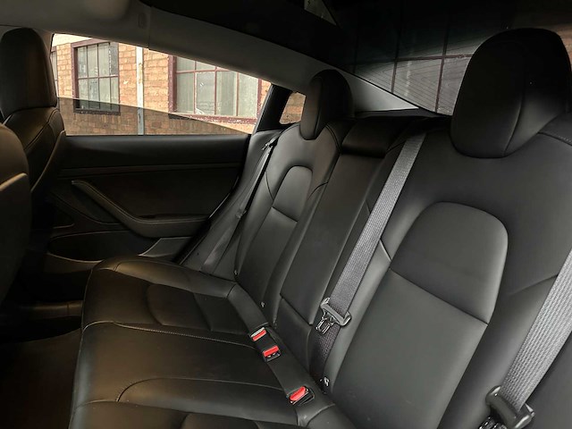 Tesla model 3 stnd.rwd plus 60 kwh 238pk 2020, k-215-fg - afbeelding 41 van  53