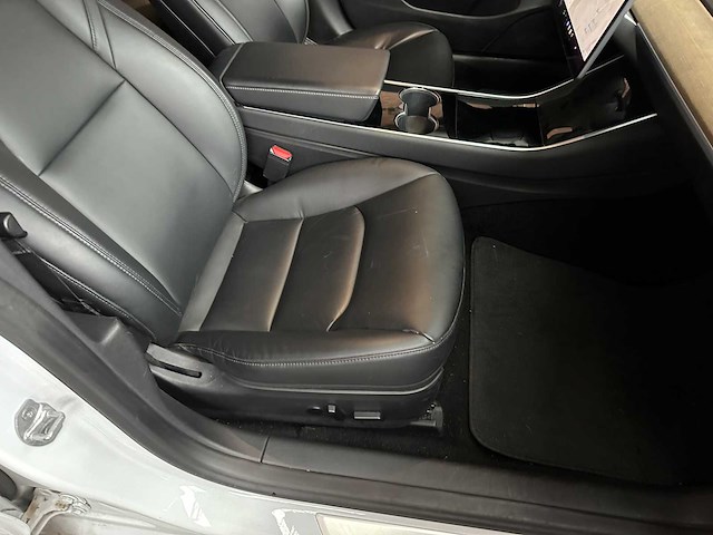 Tesla model 3 stnd.rwd plus 60 kwh 238pk 2020, k-215-fg - afbeelding 48 van  53
