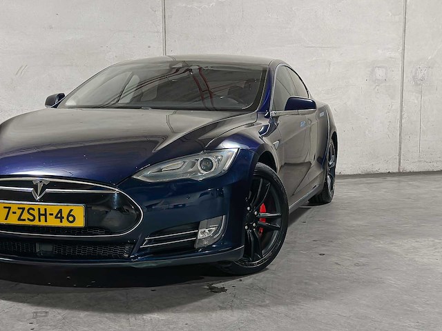 Tesla model s 60 base 306pk 2015 (origineel-nl), 7-zsh-46 - afbeelding 21 van  25