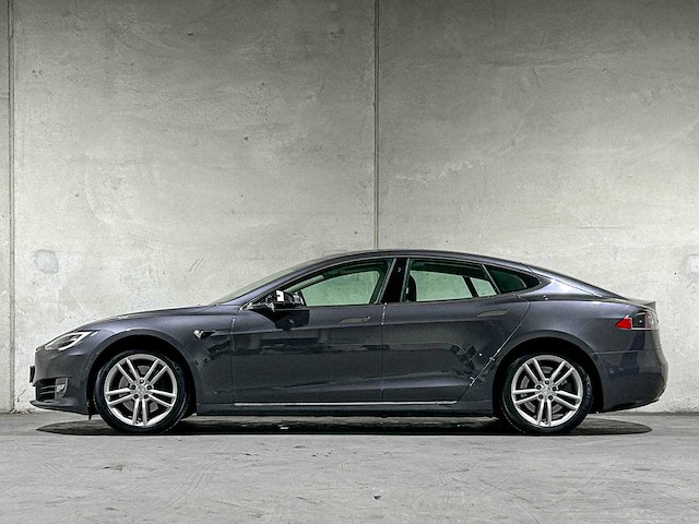 Tesla model s 75d base 333pk 2018 (origineel-nl), rz-492-n - afbeelding 9 van  33
