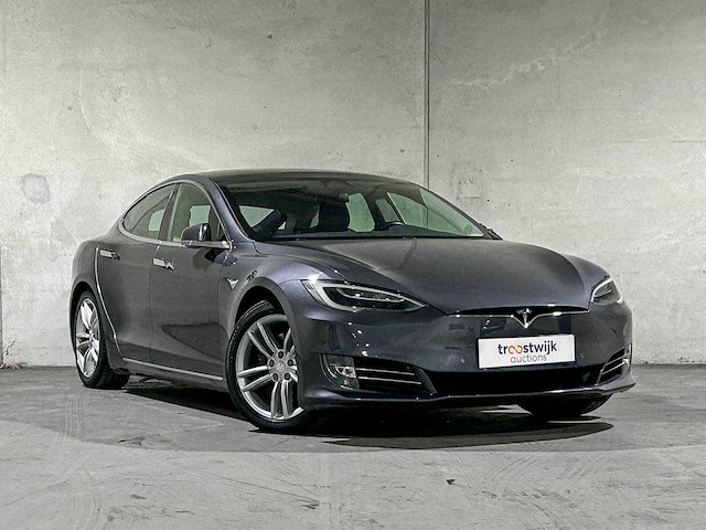 Tesla model s 75d base 333pk 2018 (origineel-nl), rz-492-n - afbeelding 32 van  33