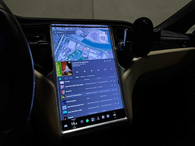Tesla model s 85d performance 700pk 2016 (origineel-nl) free supercharge, hs-650-s - afbeelding 21 van  52