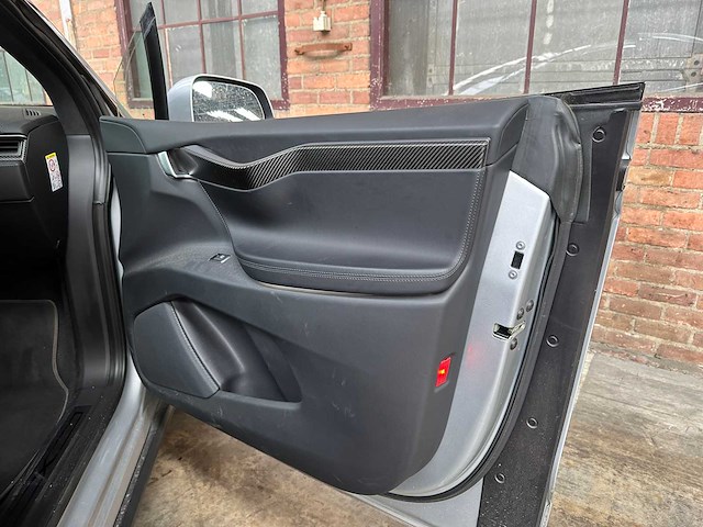 Tesla model x 100d 417hp 2019, x-464-ls - afbeelding 32 van  42