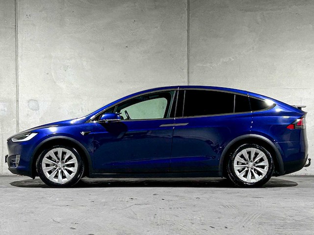 Tesla model x 90d base 6p. 428pk 2017 (origineel-nl+1e eigenaar), pg-264-l - afbeelding 1 van  5