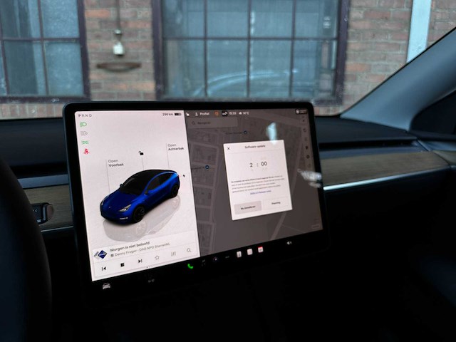Tesla model y awd 347pk 2022 - afbeelding 24 van  41