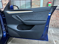 Tesla model y awd 347pk 2022 - afbeelding 34 van  41
