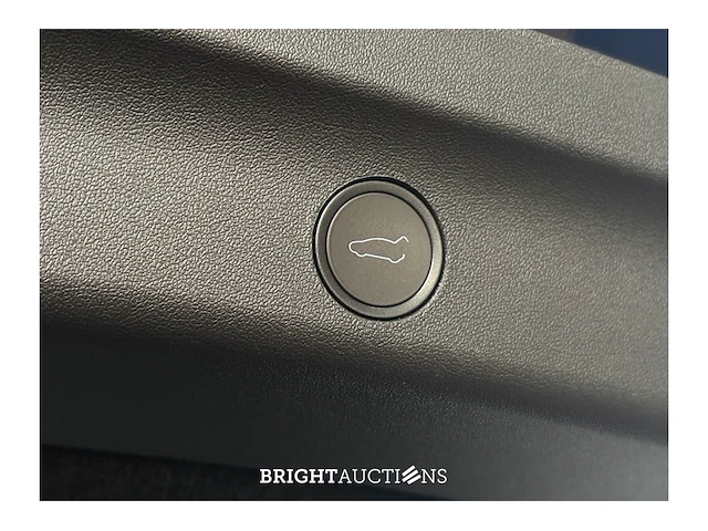 Tesla model y long range awd 75 kwh 2024 (origineel-nl), x-052-rp - afbeelding 17 van  39