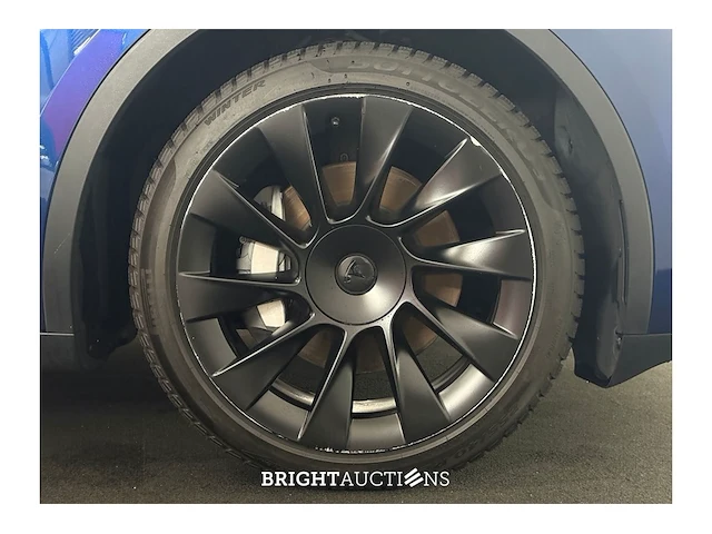 Tesla model y long range awd 75 kwh 2024 (origineel-nl), x-052-rp - afbeelding 24 van  39