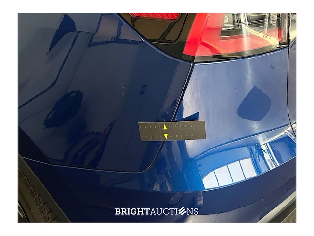Tesla model y long range awd 75 kwh 2024 (origineel-nl), x-052-rp - afbeelding 29 van  39