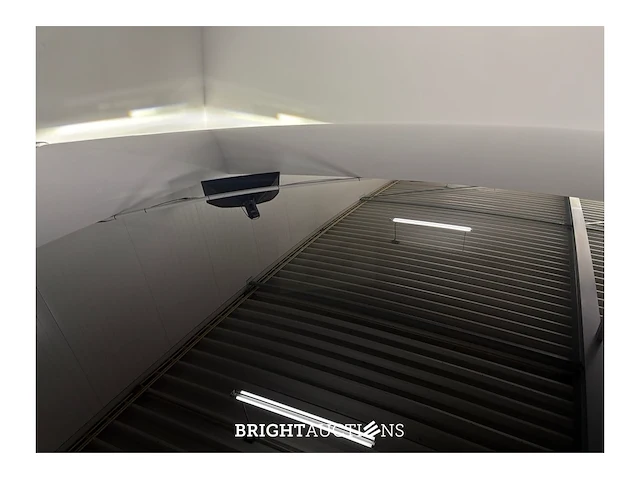 Tesla model y long range awd 75 kwh 2024 (origineel-nl), x-052-rp - afbeelding 37 van  39