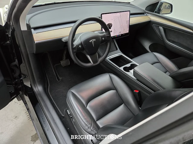 Tesla model y long range awd 75 kwh 351pk 2021, r-745-pt - afbeelding 22 van  34