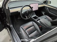 Tesla model y long range awd 75 kwh 351pk 2021, r-745-pt - afbeelding 22 van  34