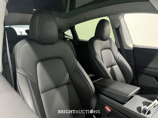 Tesla model y long range awd 75 kwh 351pk 2023 (origineel-nl), t-908-vn - afbeelding 17 van  32