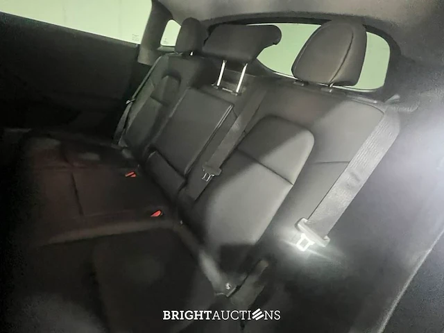 Tesla model y long range awd 75 kwh 351pk 2023 (origineel-nl), t-908-vn - afbeelding 18 van  32